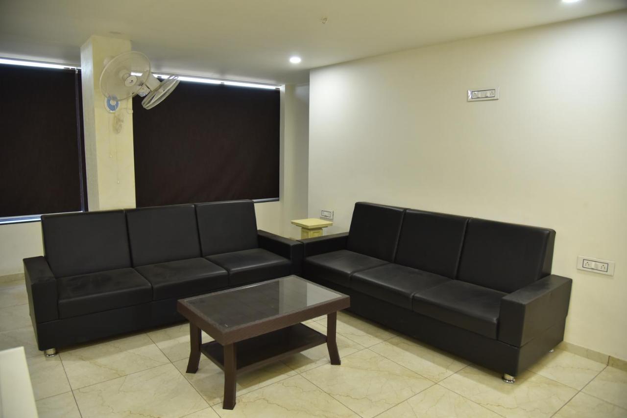 Hotel Savera Inn Morbi Exterior foto