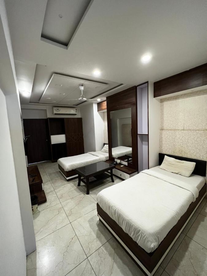 Hotel Savera Inn Morbi Exterior foto